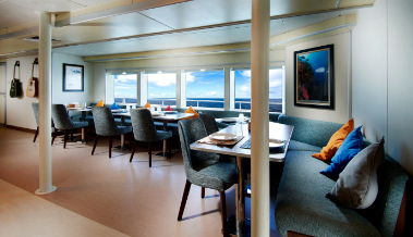 adventurer-saloon-dining (1)