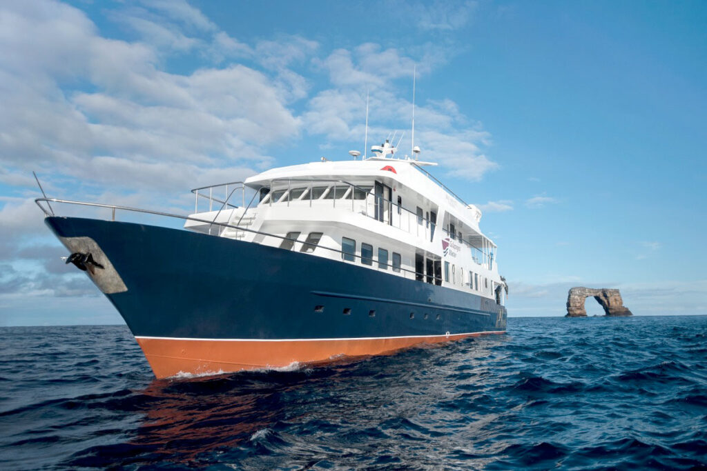 galapagos-master-gallery_01