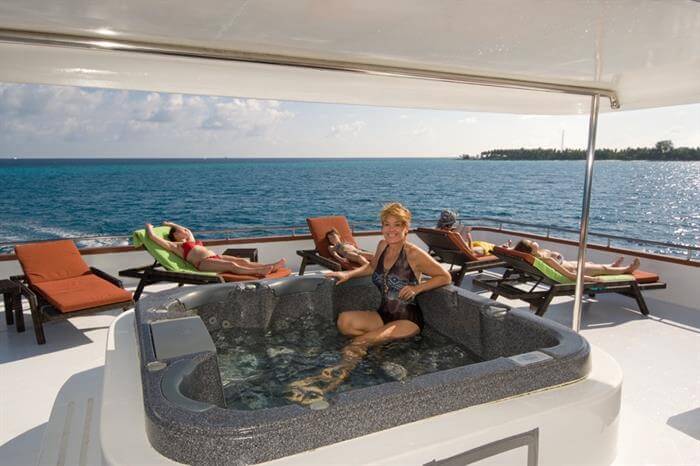 Carpe_Vita_Jacuzzi