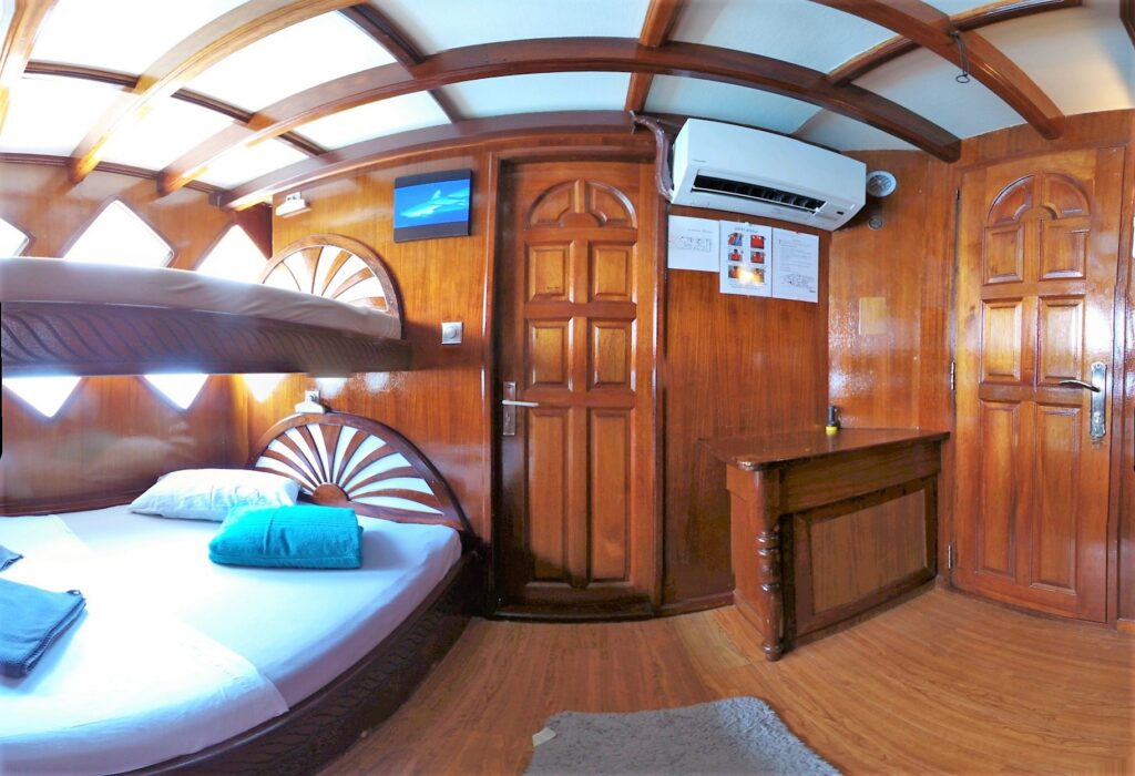 Standard_Cabin_Upper_Deck