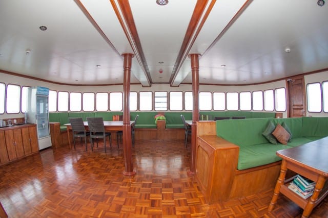 carpe-vita-liveaboard-review-640×427