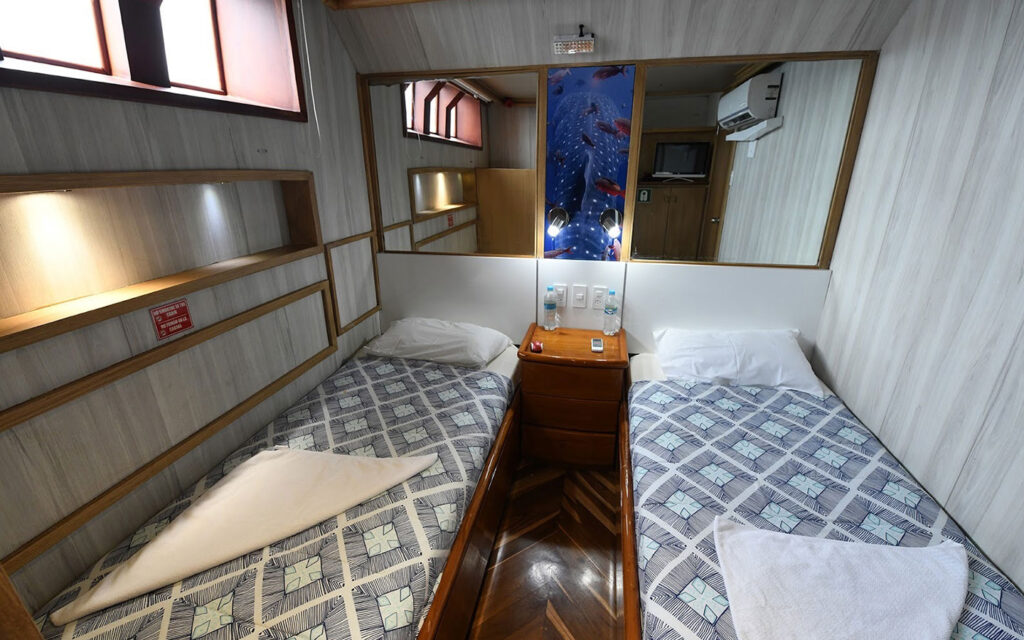 1.templete-humboldt-nueva2018-twin-cabin-1588×1066