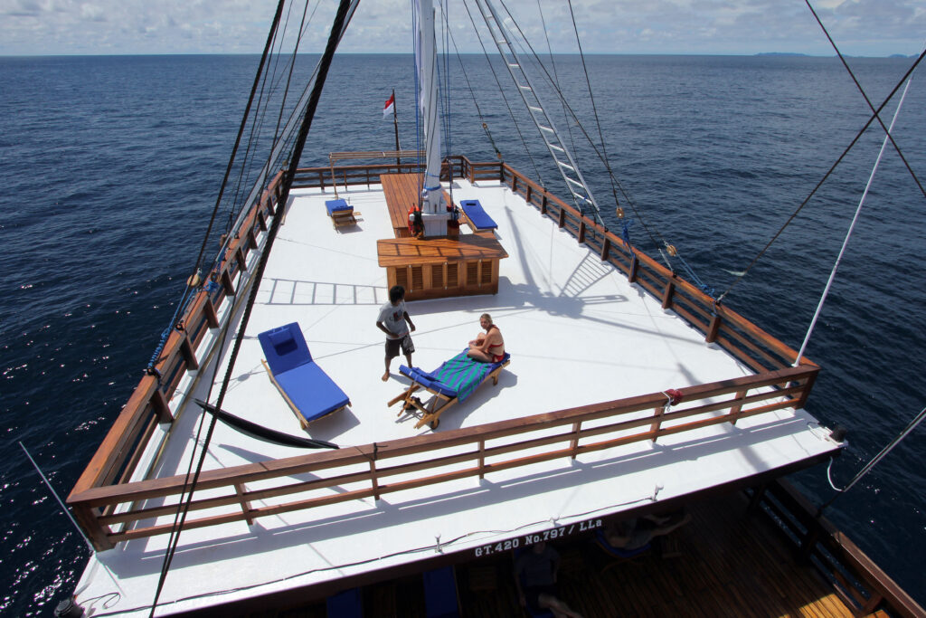 IMG_0731_sun_deck