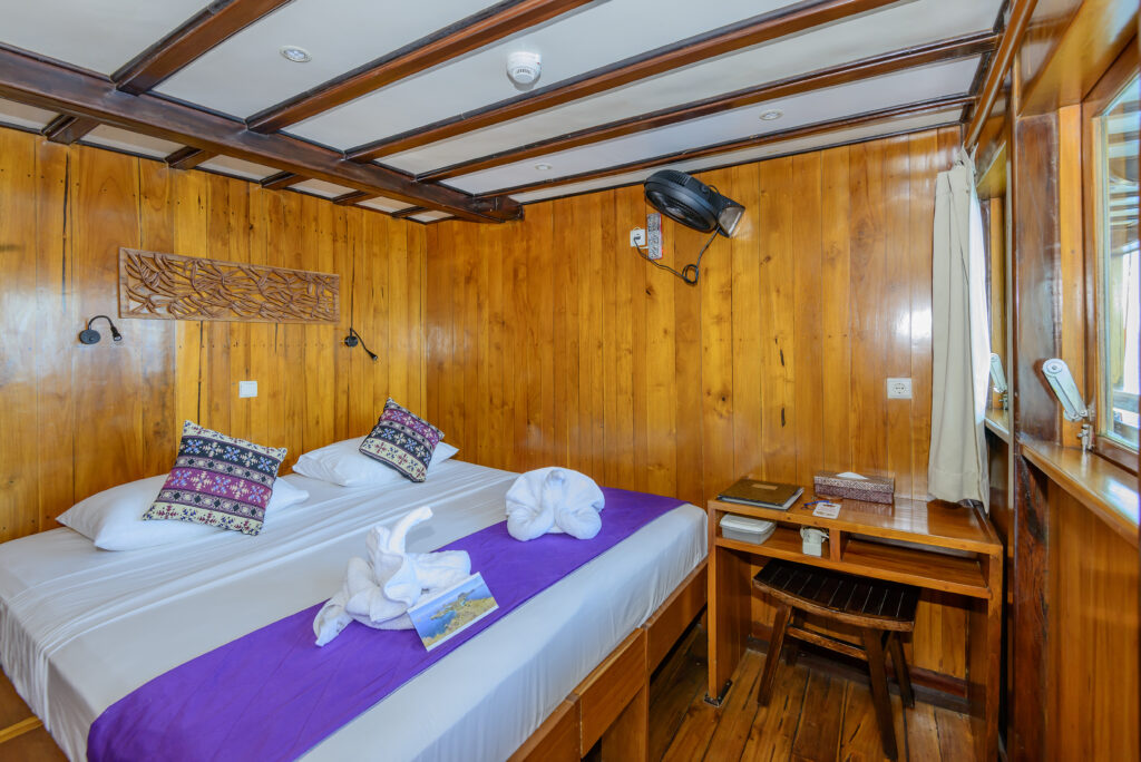 wpo_d061682_upper_deck_cabin_as_double