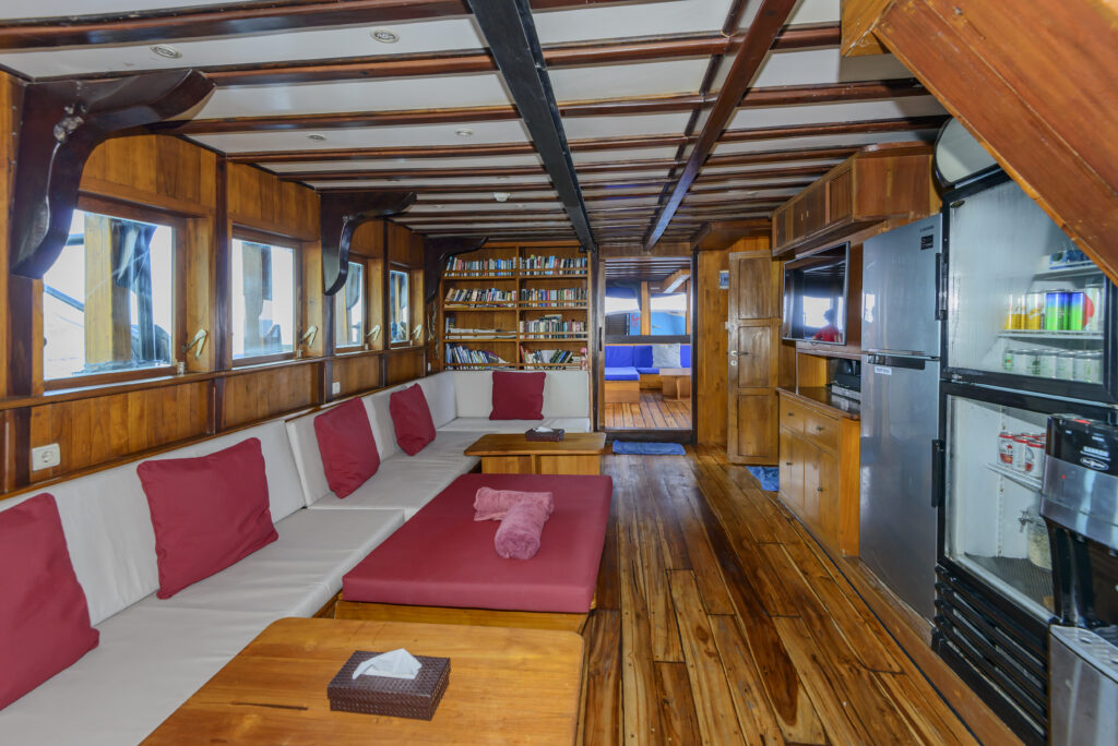 wpo_d061737_tv_lounge
