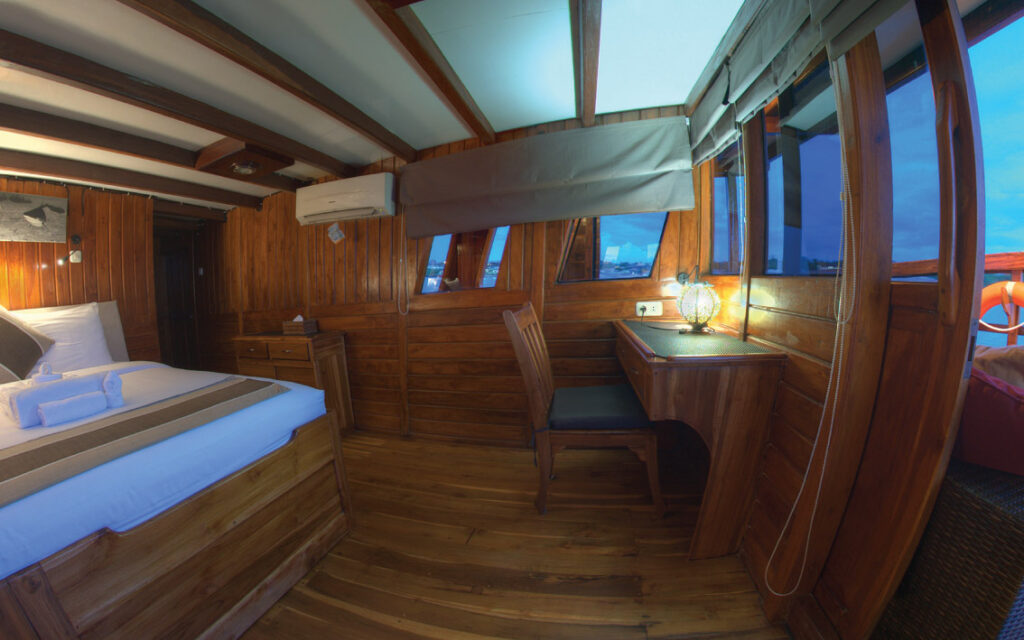 d1_main-deck_master-cabin-6_02jpg