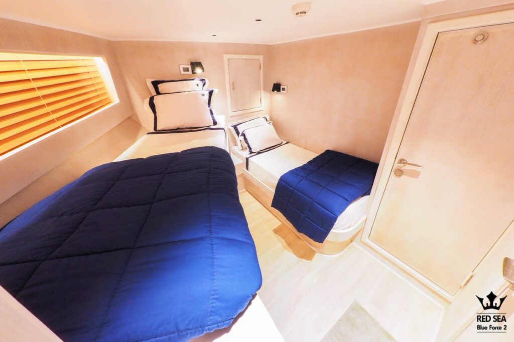 Red_Sea_Blue_Force_2_Cabins_#5_lowdeck
