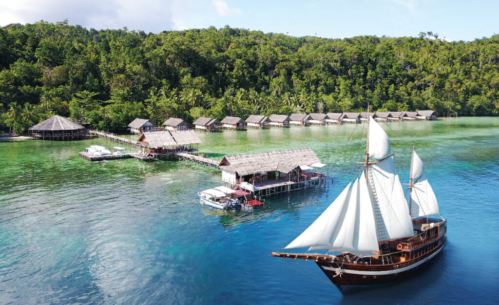 Coralia-and-Papua-Explorers