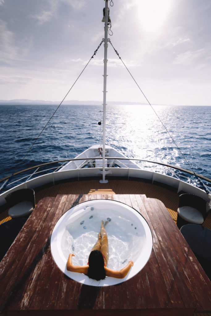 Eka-Jacuzzi-683×1024