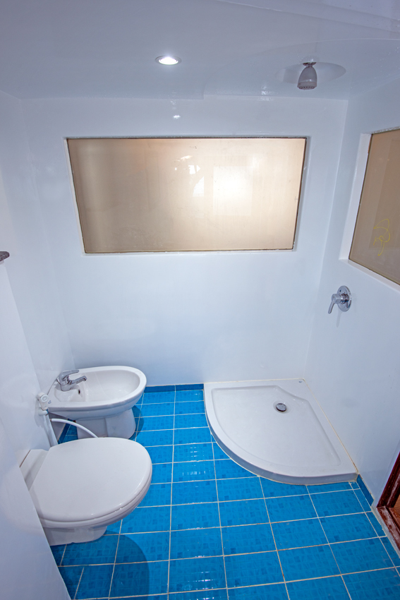 GrandSeaExplorer_Bath1