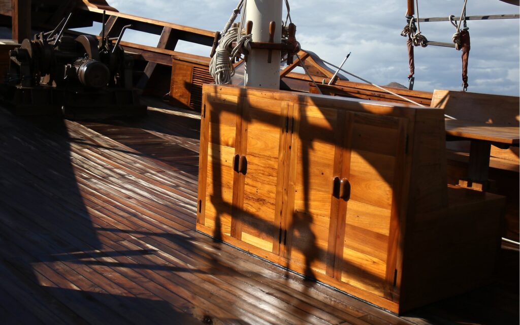 boat-1920x800_0020_boat