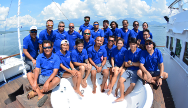 crew-s1