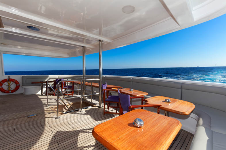 nprl_seven7seas_Mittel_Deck0003