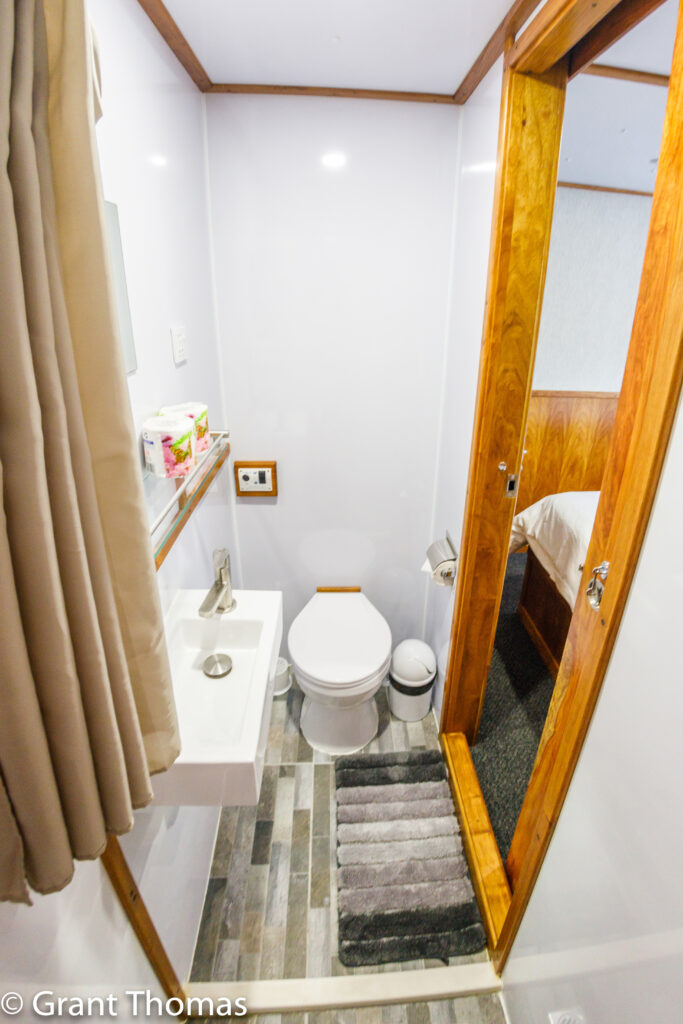 Grant Thomas Bathroom