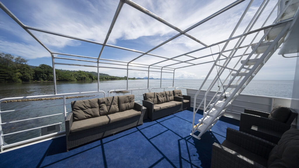 Oceania Lower Sun Deck 2