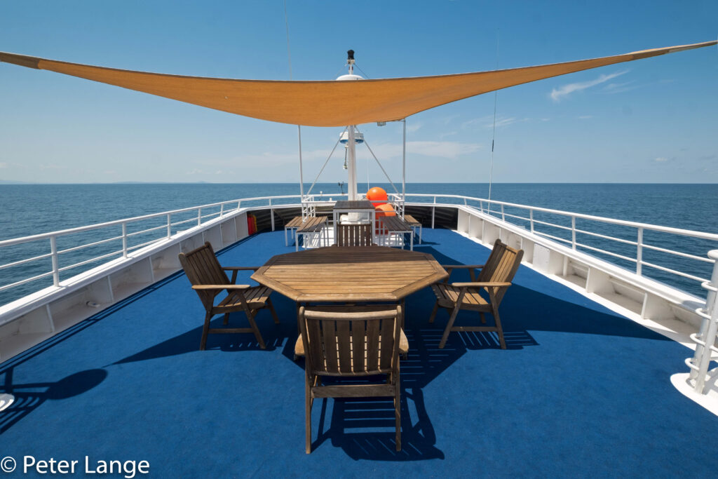 Sun deck (2) – Peter Lange