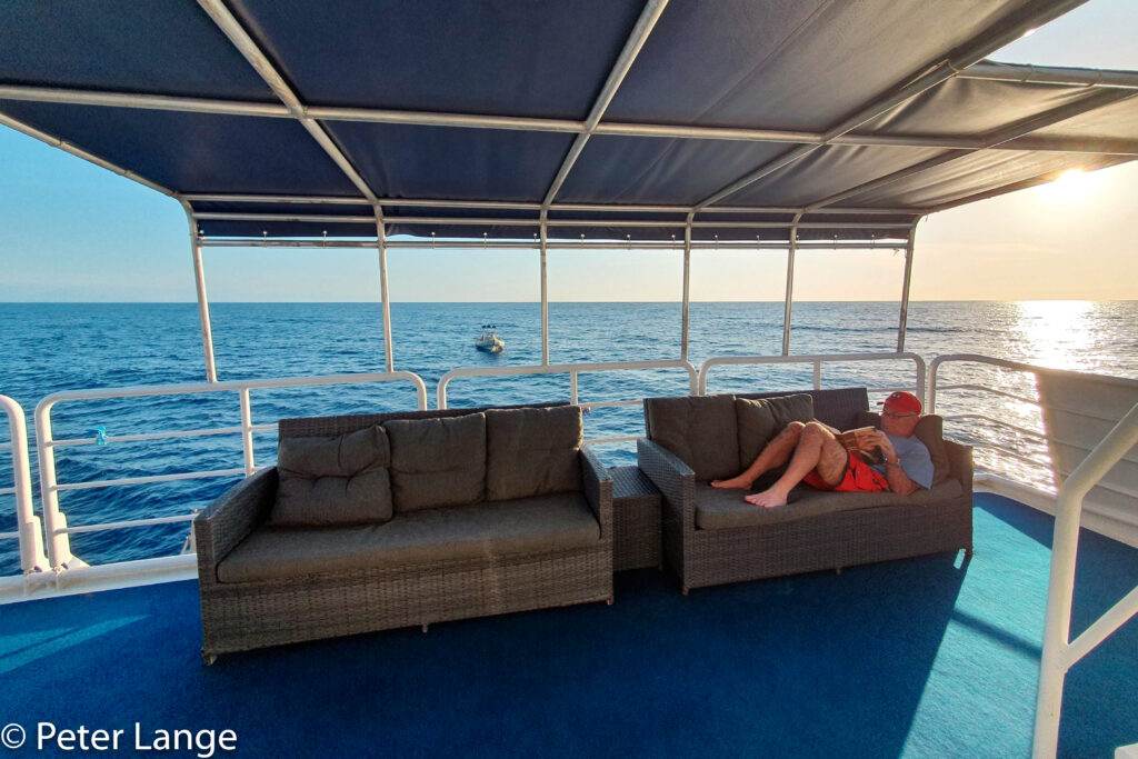 Sun deck – Peter Lange