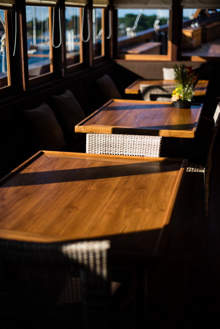 resto_tables_shadow